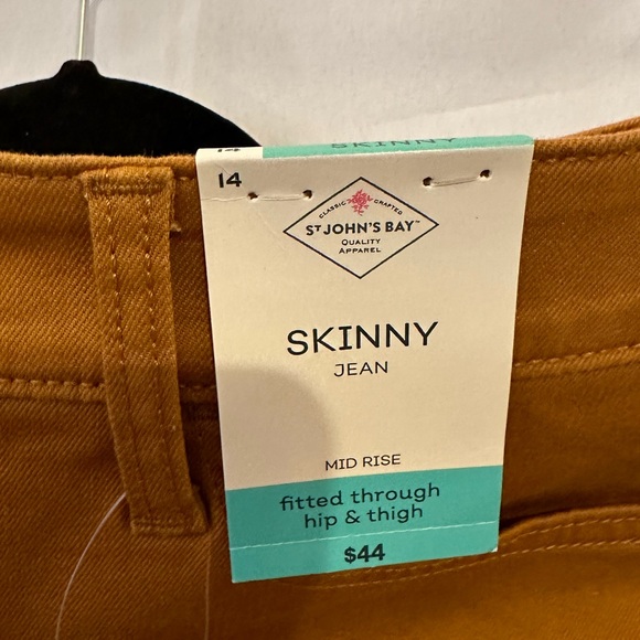 Caramel/Tan Jeans - Picture 6 of 6